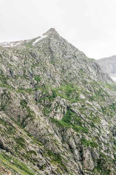 Долина Кумрат Прекрасні Ландшафтні Гори — стокове фото