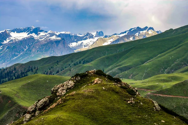 Batcondi Kumrat Valley Όμορφη Θέα Των Βουνών Τοπίου — Φωτογραφία Αρχείου