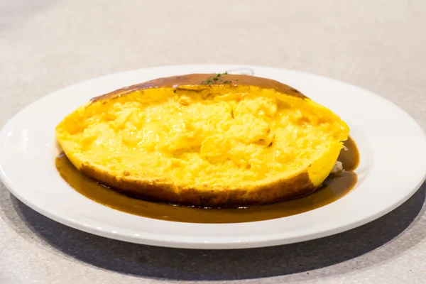 Omu rice with curry sauce — Stock Photo, Image