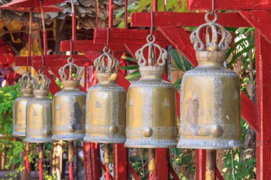 Budist çan Wat Phan Tao, Chiang Mai, Tayland