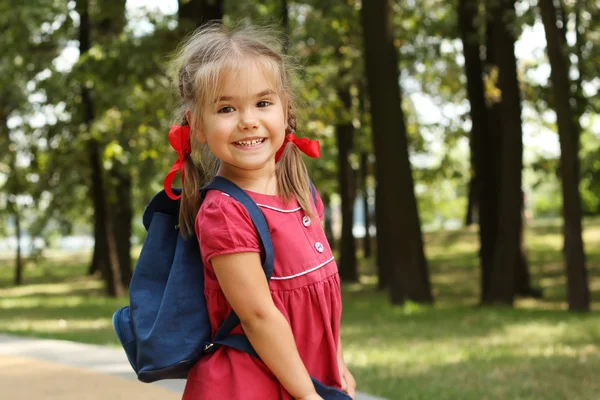 Ritorno al concetto di scuola — Foto Stock