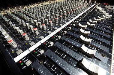 detail sound mixer in natural light with great perspective