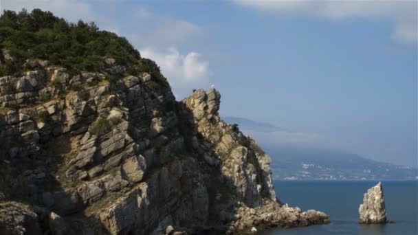 Cliff by the Sea, intemporel 