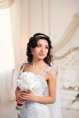 Daire güzel gözleri gelinle zengin