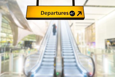 Havaalanında uçuş, varış ve ayrılış kurulu