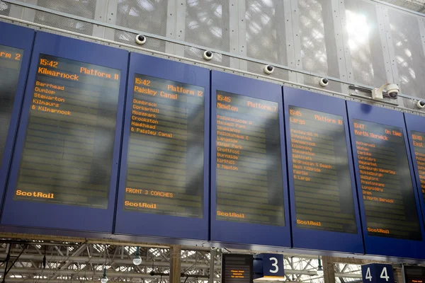 Arrivi Imbarco Partenza Aeroporto Stazione Ferroviaria Glasgow Scozia — Foto Stock