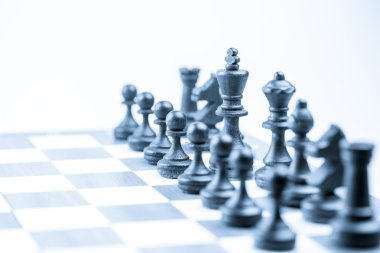 Satranç şekil, iş kavramı stratejisi, liderlik, ekip ve su