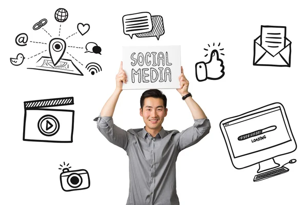 Концепція соціальних медіа від азіатських бізнесмен — стокове фото