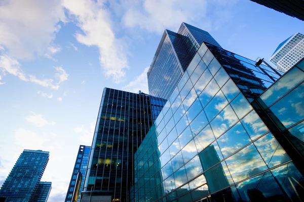 Budynek drapacz chmur w Londynie biuro — Zdjęcie stockowe