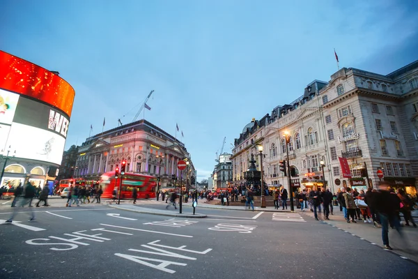 LONDRA - FEB 24: Una delle mete turistiche più famose, Pic — Foto Stock