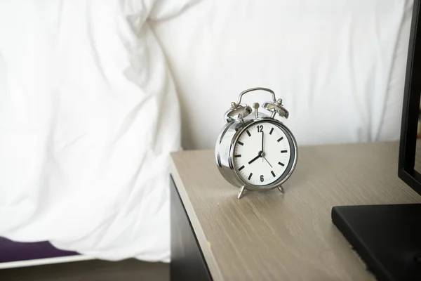 Wekker om 8 uur. om wakker te worden — Stockfoto