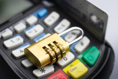 korumak kredi ve bankamatik kartı şifre ödeme