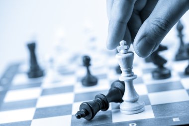 Satranç figürü, iş konsepti stratejisi, liderlik, takım ve başarı