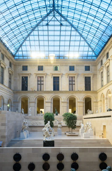 Paryż Francja Stycznia 2015 Wnętrze Muzeum Louvre — Zdjęcie stockowe