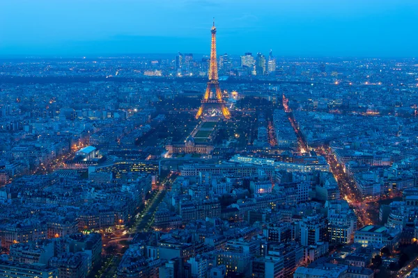 PARÍS, FRANCIA 15 DE ENERO DE 2015: Vista aérea de la Torre Eiffel , — Foto de Stock