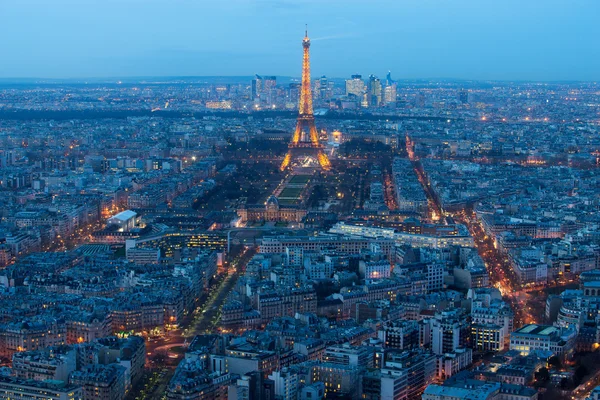 PARÍS, FRANCIA 15 DE ENERO DE 2015: Vista aérea de la Torre Eiffel , — Foto de Stock