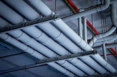 Drenaj ve kanalizasyon Sisteml çatı üst tüp boru