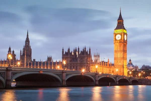 Palác Westminster Big Ben v noci, Londýn, Anglie, Velká Británie — Stock fotografie