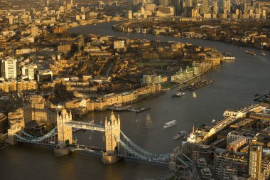 Tower Bridge, Londra, üstten görünüm