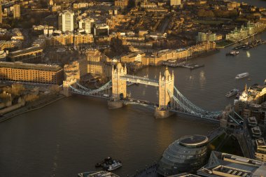 Tower Bridge, Londra, üstten görünüm