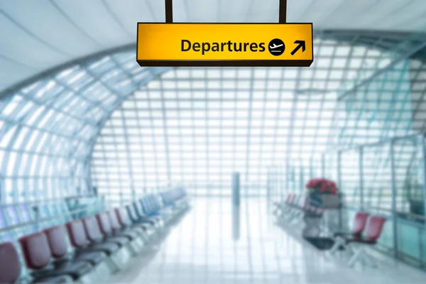Havaalanı Işareti Deporture Varış Yönetim Kurulu — Stok fotoğraf