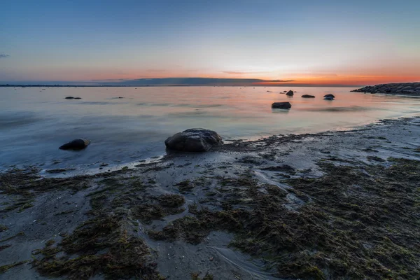 Spokojny seascape Bałtyk z skał — Zdjęcie stockowe