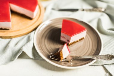 Ahududu ile diyet cheesecake