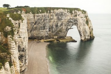 Falaise d'Amont cliff Etretat, Normandy, Fransa
