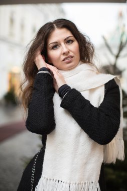 kıvırcık saçlı rüyalar kızla