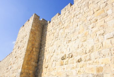 Kudüs duvarlarını