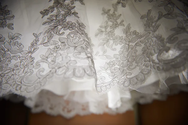 Os detalhes dos vestidos de noiva — Fotografia de Stock