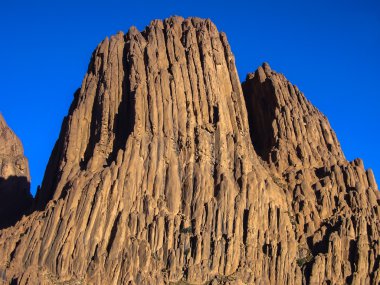 Büyük jeolojik kaya Hoggar çölünde, Cezayir