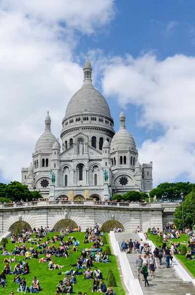 在巴黎，法国，垂直圣心教堂 — 图库照片