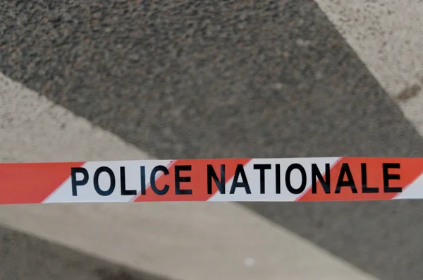 Fransız Ulusal Polis kırmızı ve beyaz bant