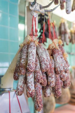 Birçok Fransız saucisson