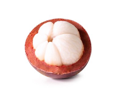 Olgun, soyulmamış bir mangosteen beyaz arka planda kırpma yolu ile izole edilir..