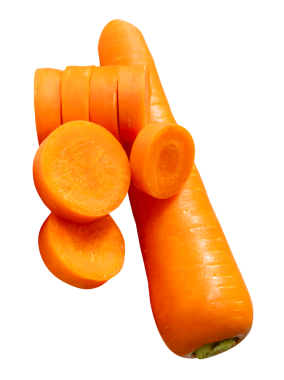 Yığınla havuç dilimli taze turuncu havuç kökü yan görünümü png dosya biçiminde kırpma yolu ile izole edilir.