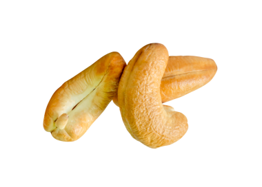 Kavrulmuş kabuklu ceviz yığını png dosya biçiminde kırpma yolu ile izole edilir.