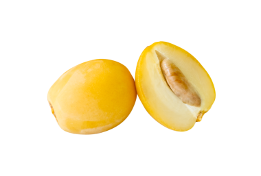 Taze olgun sarı Barhi hurma palmiyesi meyvesi yarım yığın halinde png dosya biçiminde kırpma yolu ile izole edilmiştir. Müslümanlar için Ramazan ayında iftar yemeği kavramı