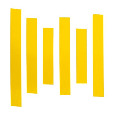 Sarı yapışkan bant ya da şeritli kumaş banttan oluşan üst görünüm kümesi kırpma yolu ile beyaz arkaplanda izole edilmiştir.