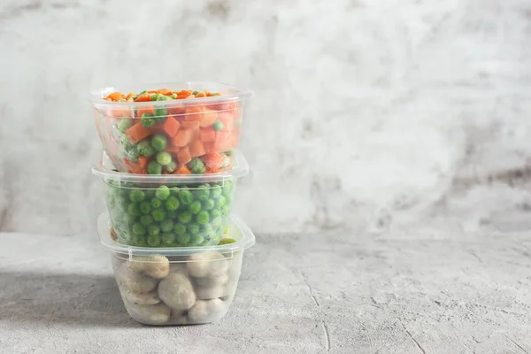 Plastic Containers Bags Different Frozen Vegetables Preserved Vegetables Healthy Eating — Stock Photo, Image