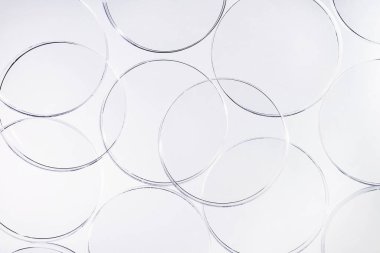 Petri kabı ile soyut tıbbi veya kozmetik bilimi geçmişi. Soyut laboratuvar petri kapları arka planı. 