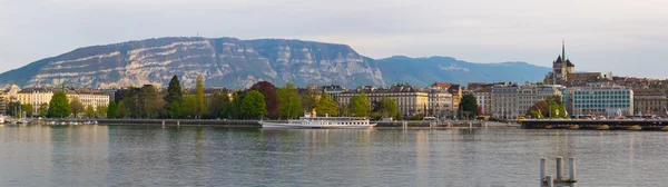 Geneva skyline panoramic — Stock Photo, Image