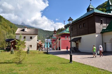 Binanın görünümünü Suzdal sembolize ediyor.