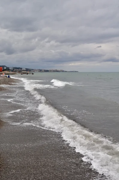 Vista de la playa en Sochi, Rusia —  Fotos de Stock