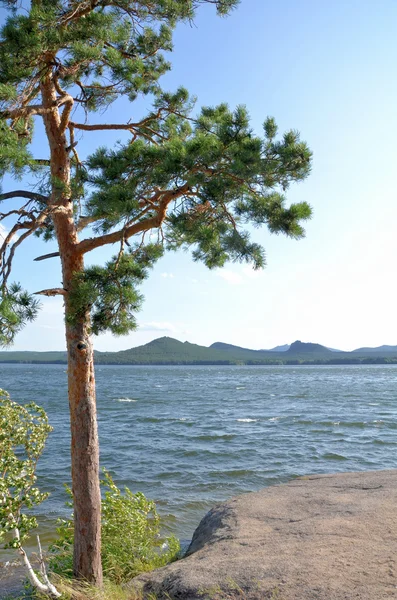Озеро Боровое, Государственный национальный природный парк "Бурабай", Казахстан — стоковое фото