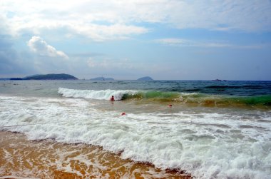Güney Çin Denizi kıyısında, Bay Yalong, Hainan Adası Çin, Mayıs 2011