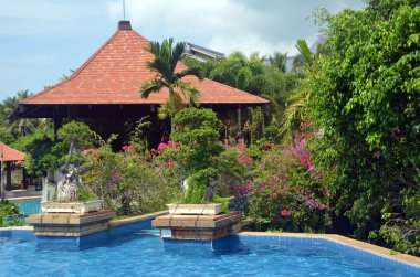 Güney Çin Denizi, Çin, Hainan, Sania plajında havuzları