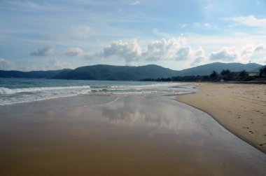 Hainan Adası'nda sörf