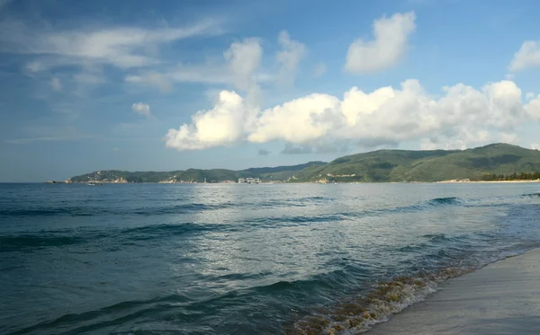 South China Sea Beach, Hainan; Sanya, Yalong Bay, maj 2011 — Zdjęcie stockowe